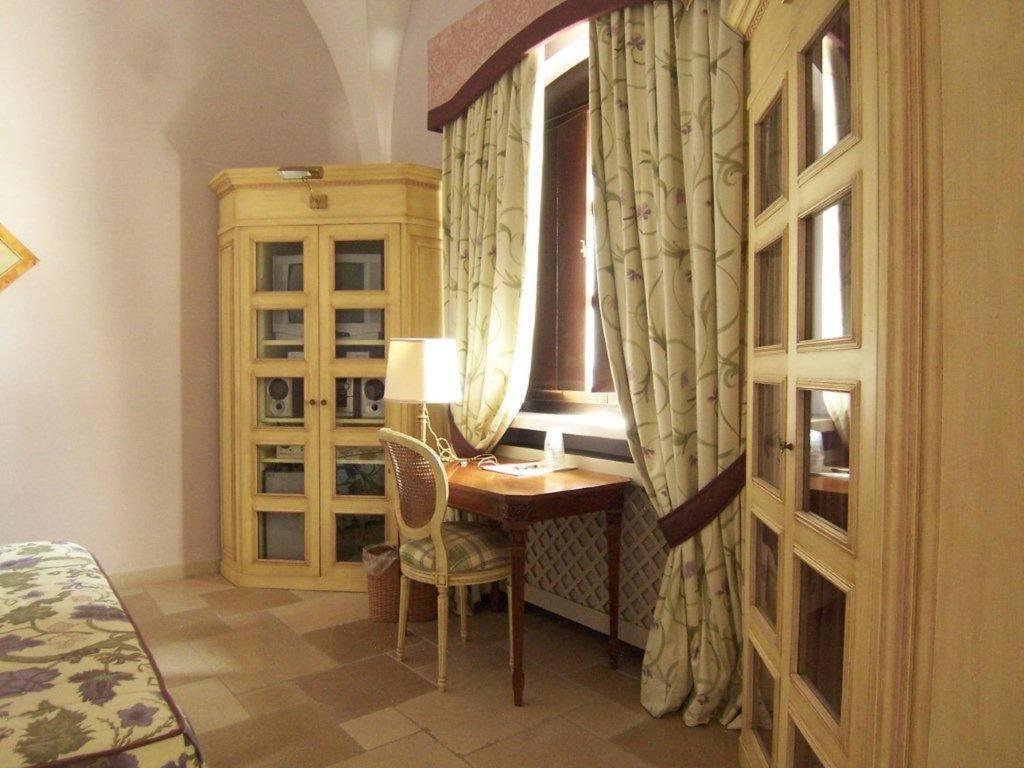 Hotel Saraceno Al Faro Taranto Rom bilde