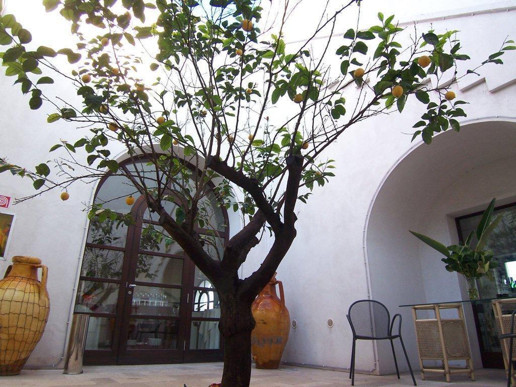 Hotel Saraceno Al Faro Taranto Eksteriør bilde