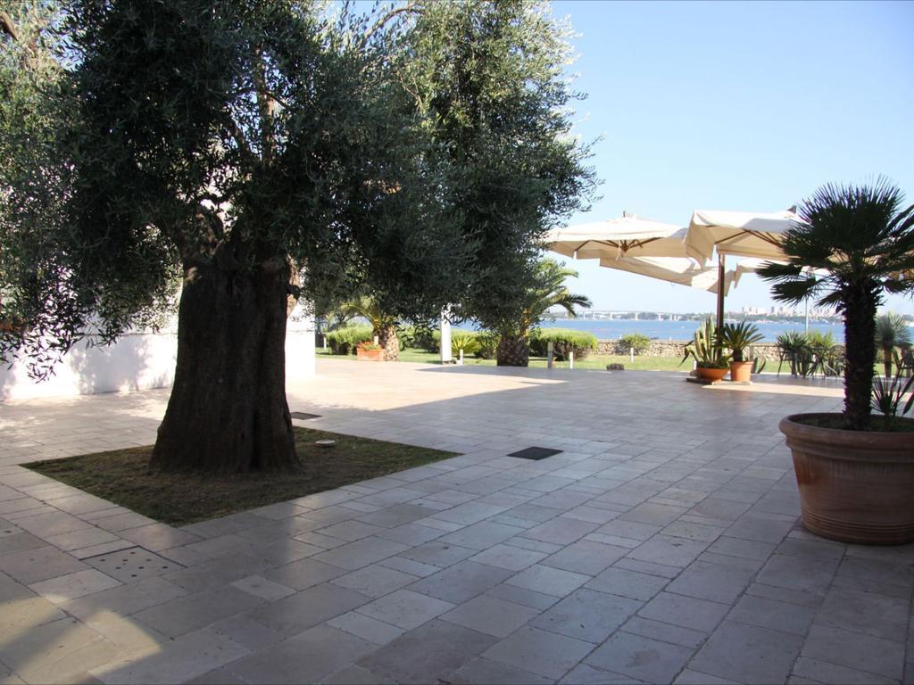 Hotel Saraceno Al Faro Taranto Eksteriør bilde